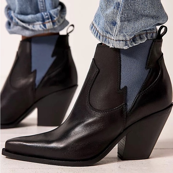 Free People Flash Chelsea Western Boots - Picture 1 of 7